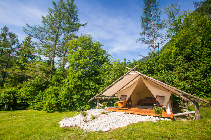 - Benefits of Glamping: Why It’s the New Outdoor Experience